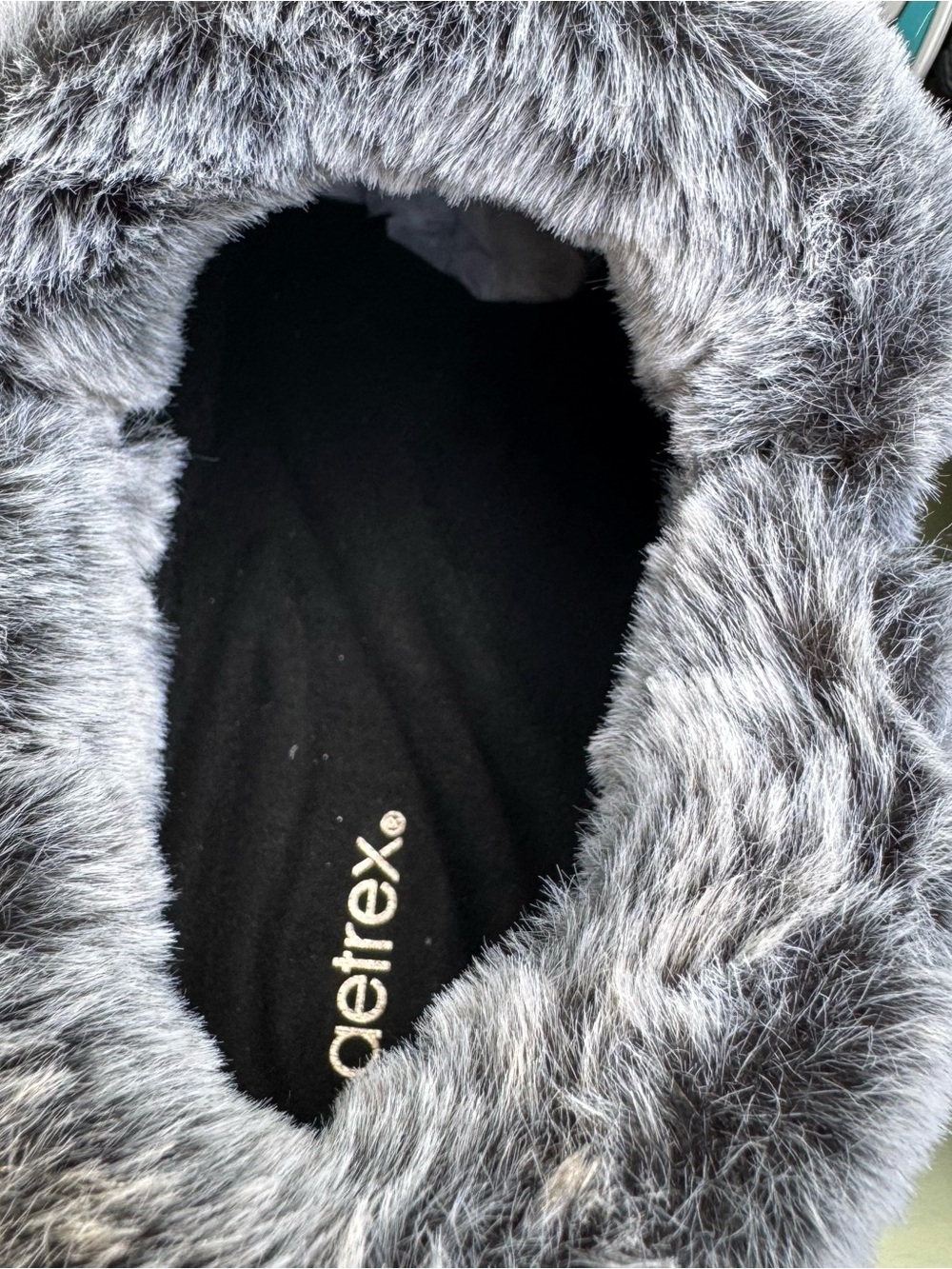 Aetrex Chrissy Furry Slip On Black - Brand New With Tags! - Picture 9 of 16